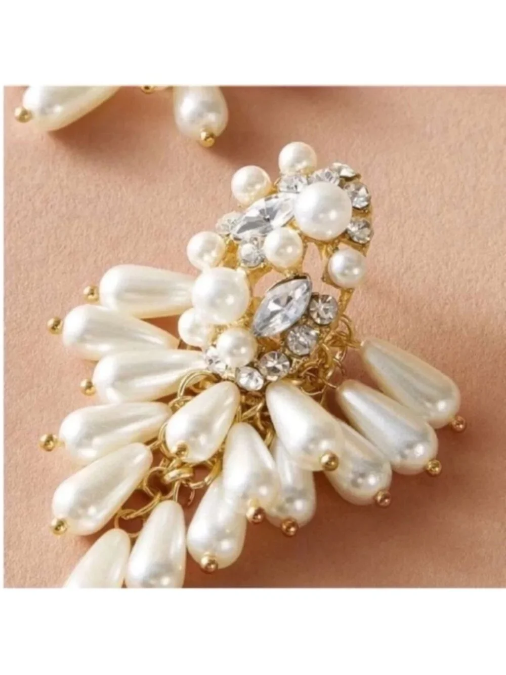 New! Gold Pearl Chandelier Earrings (1042) NWOT